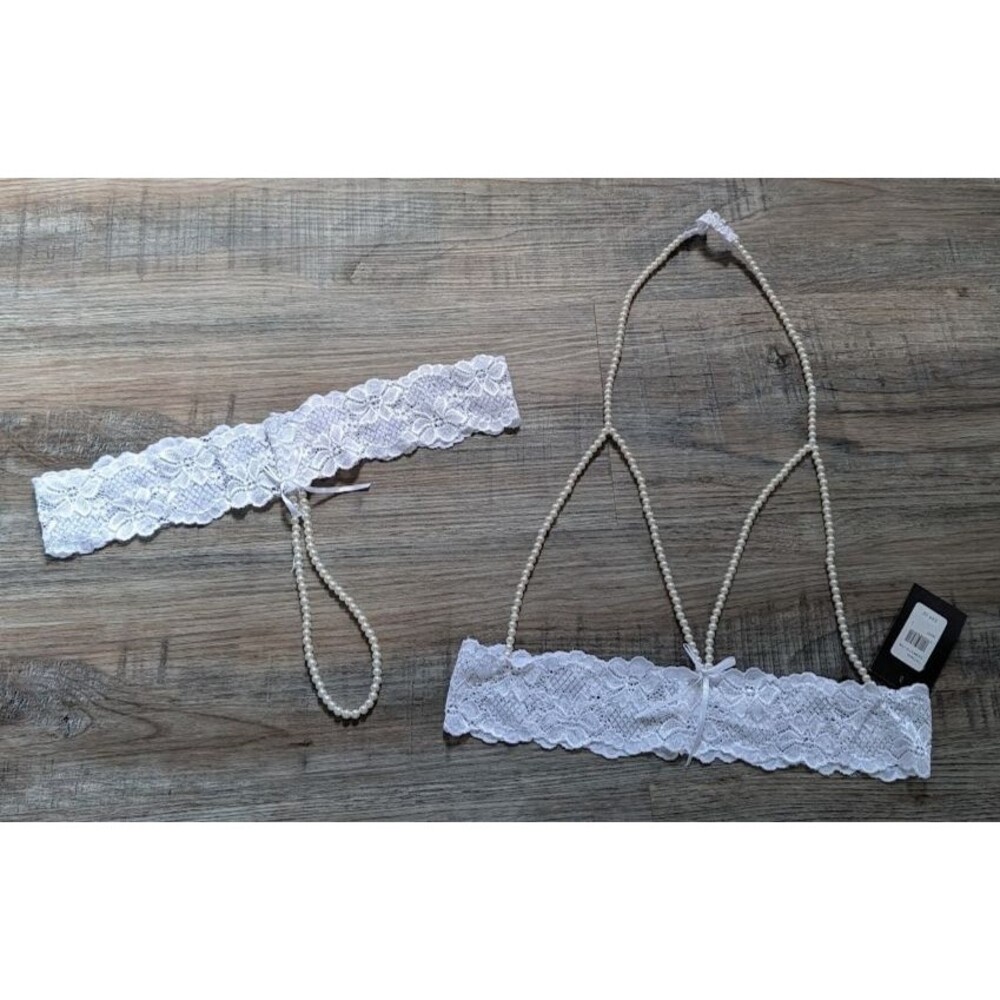 NWT Frederick's of Hollywood Pearl Lace Bra & G String Set Size Large MSRP $34